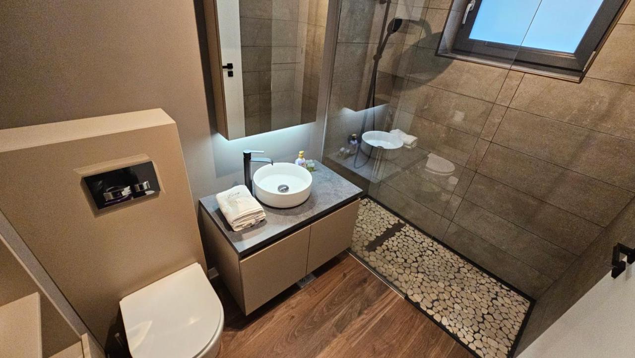 Deluxe Cozy Studios On Central M Eminescu Street #Targu Mures Exterior photo